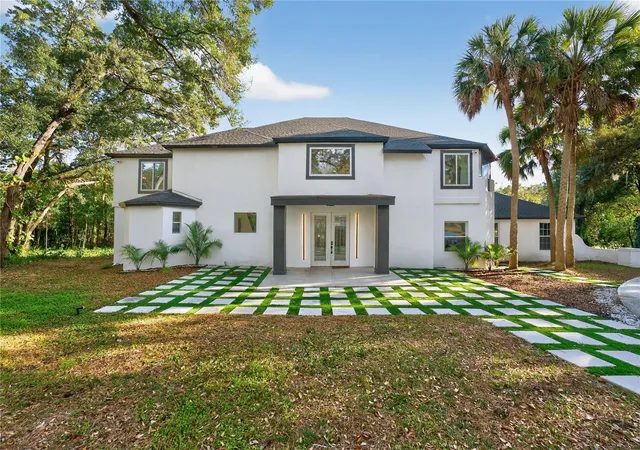 Homes for sale in Longwood, FL | 305 Sweetwater Club Cir, Longwood, FL 32779 | MLS# TB8522474