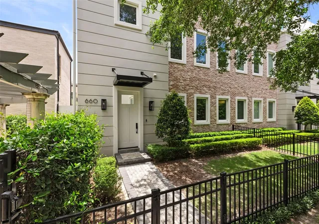 1st image of 660 W Morse Blvd, Winter Park, FL 32789 | MLS# O6419377