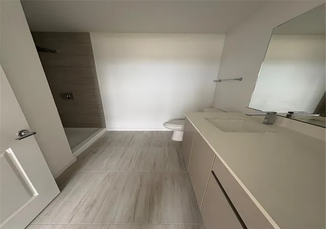 4th image of 5579 Millenia Park Blvd #516, Orlando, FL 32839 | MLS# S5152400