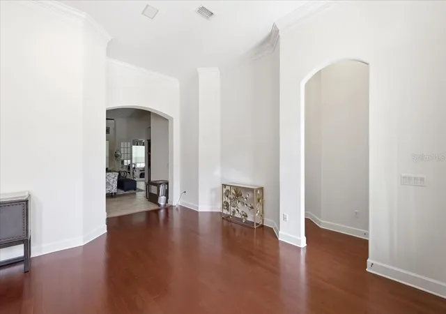 Photo 3 of Single family home for sale at 6124 Foxfield Ct, Windermere, FL 34786 | MLS# O6419393 | Listing updated on 2026-07-23