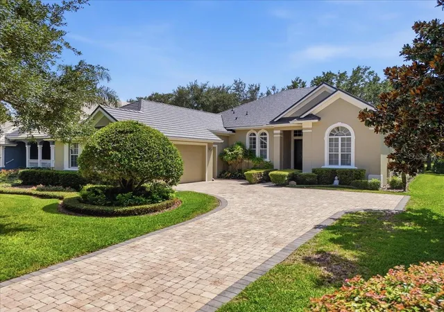 Photo 48 of Single family home for sale at 6124 Foxfield Ct, Windermere, FL 34786 | MLS# O6419393 | Listing updated on 2026-07-23