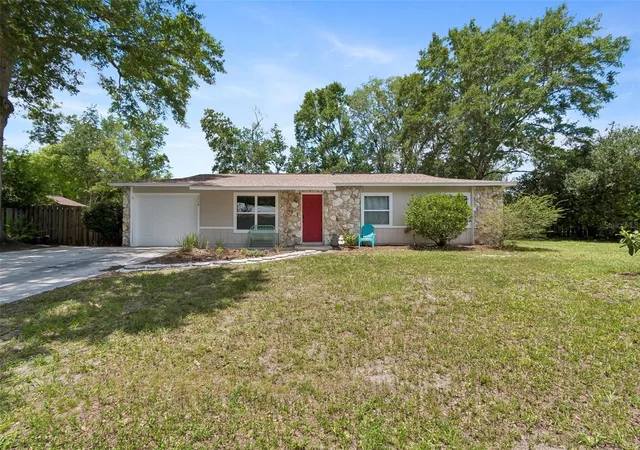 Homes for sale in Gainesville, FL | 5934 Nw 30th Ter, Gainesville, FL 32653 | MLS# GC541413