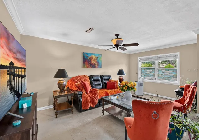 Photo 5 of Single family home for sale at 212 Mimosa Dr, Palatka, FL 32177 | MLS# FC319479 | Listing updated on 2026-08-03