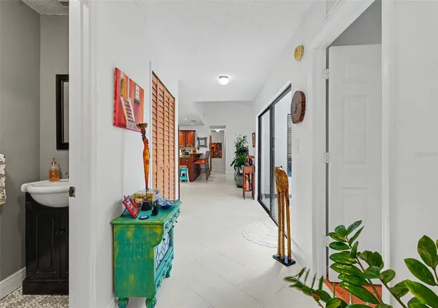 4th image of 2773 Jeffrey Dr, Palm Harbor, FL 34684 | MLS# TB8522527