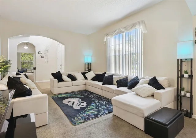 Photo 3 of Single family home for sale at 1603 Johns Cvs Ln, Winter Garden, FL 34787 | MLS# O6419418 | Listing updated on 2026-08-29