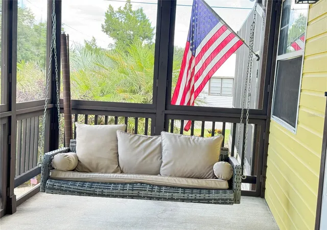 2nd image of 398 Virginia St, Frostproof, FL 33843 | MLS# K4903585