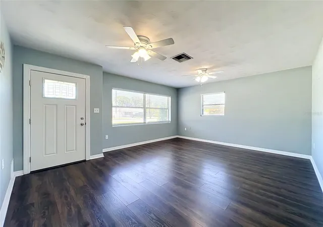 3rd image of 2980 Westland Rd, Mount Dora, FL 32757 | MLS# O6419419