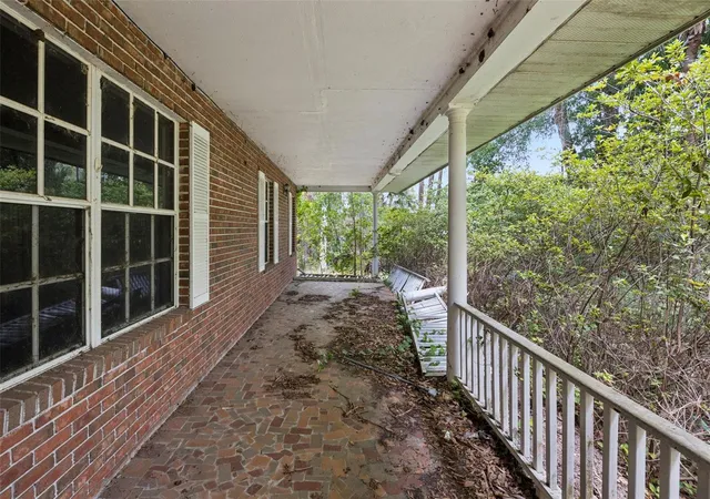 Photo 3 of Sale Pending at 2856 Long Lake Dr, Titusville, FL 32780 | MLS# O6419428 | Listing updated on 2026-09-02
