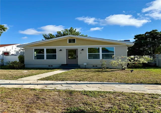 Homes for sale in St Petersburg, FL | 2623 14th Ave N, St Petersburg, FL 33713 | MLS# TB8522545