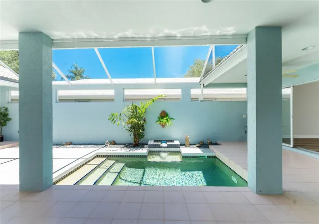 3rd image of 1251 Harbor Town Wy, Venice, FL 34292 | MLS# N6144805
