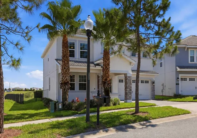 Photo 3 of Single family home for sale at 1463 Bunker Dr, Davenport, FL 33896 | MLS# O6419451 | Listing updated on 2026-08-05