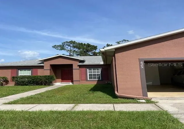 Photo 1 of Single family home for sale at 625 S Delmonte Ct, Kissimmee, FL 34758 | MLS# S5152409 | Listing updated on 2026-06-28