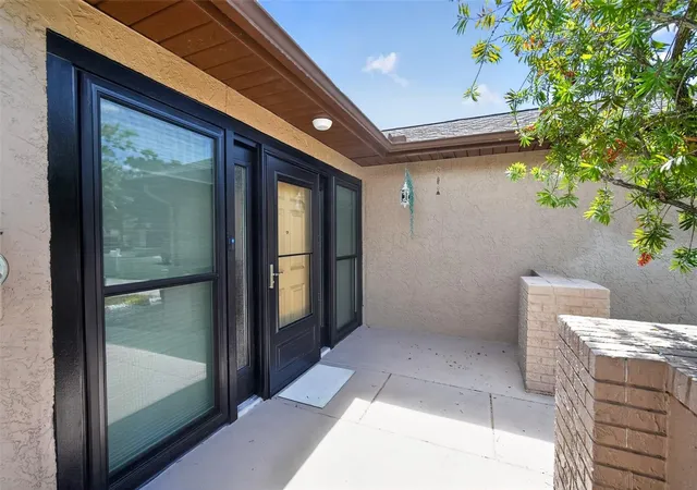 Photo 4 of House for sale at 3284 Gorse Ct, Palm Harbor, FL 34684 | MLS# O6419468 | Listing updated on 2026-09-23
