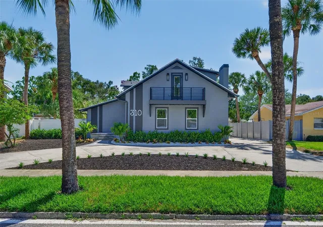 Photo 2 of Single family home for sale at 310 Park St N, Saint Petersburg, FL 33710 | MLS# TB8522579 | Listing updated on 2026-09-13