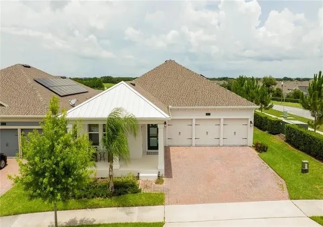 Photo 3 of Single family home for sale at 14711 Winter Stay Dr, Winter Garden, FL 34787 | MLS# O6419471 | Listing updated on 2026-08-26