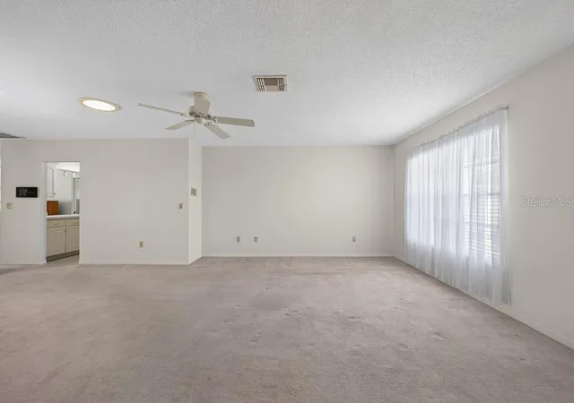 4th image of 106 Silverbell Ct, Sun City Center, FL 33573 | MLS# TB8522585