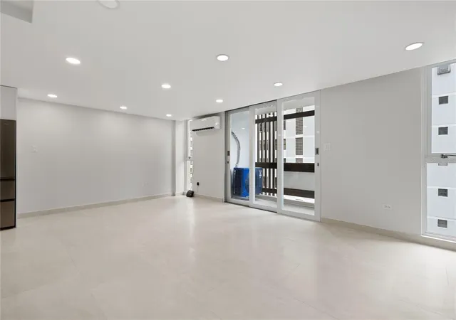 Homes for sale in San Juan, PR | 1407 Ashford Ave #5D, San Juan, PR 00907 | MLS# PR9122289