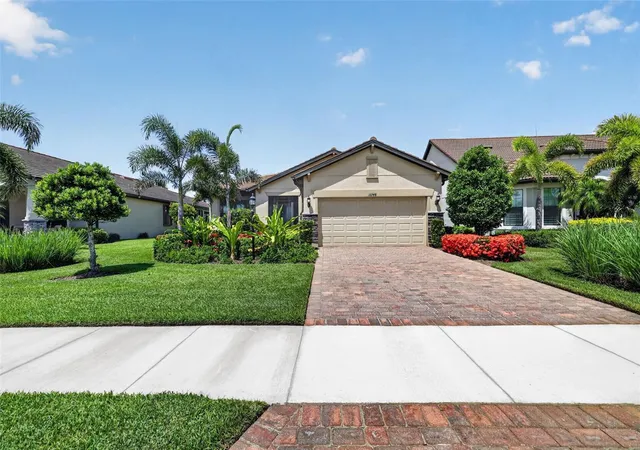 3rd image of 16748 Blackwater Ter, Bradenton, FL 34202 | MLS# A4697959