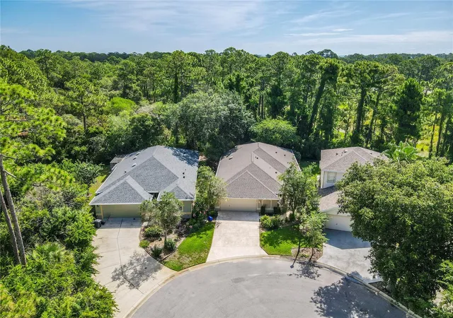 Photo 2 of Single family home for sale at 44 Crosstie Ct, Palm Coast, FL 32137 | MLS# FC319483 | Listing updated on 2026-09-25