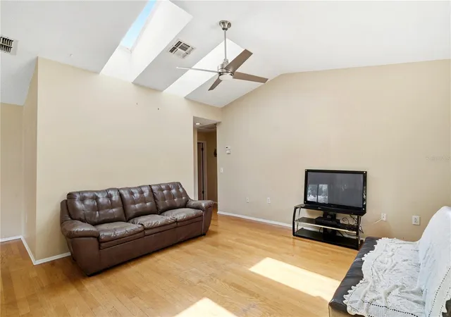 5th image of 8160 Sturbridge Ct #8160, Weeki Wachee, FL 34613 | MLS# TB8522608
