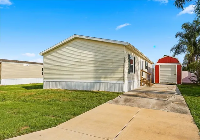 Photo 2 of Manufactured home for sale at 338 1st Avenue N, Lake Wales, FL 33859 | MLS# L4963018 | Listing updated on 2026-10-07