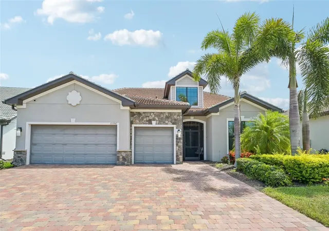 Photo 1 of Single family home for sale at 13356 Verandi St, Venice, FL 34293 | MLS# C7527681 | Listing updated on 2026-10-11
