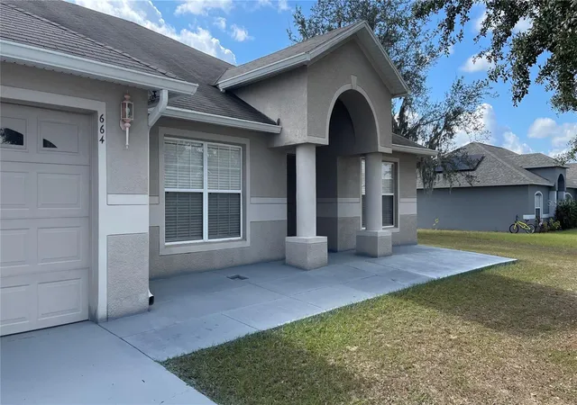 Homes for sale in Haines City, FL | 664 Hatchwood Dr, Haines City, FL 33844 | MLS# S5152422