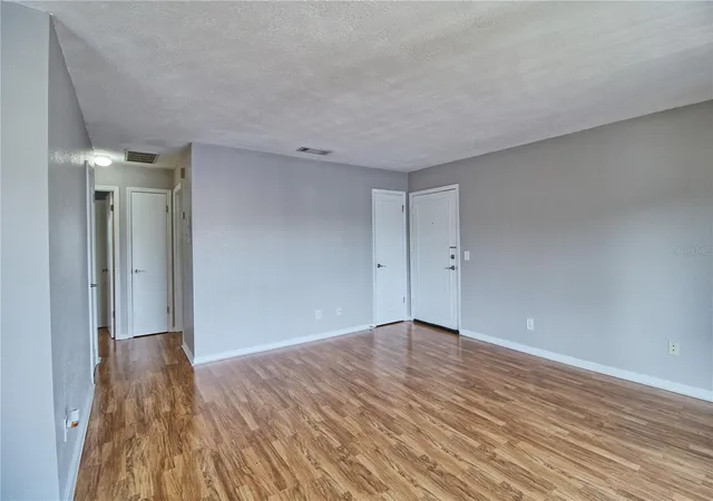 Photo 3 of Condo for sale at 13760 Orange Sunset Dr #201, Tampa, FL 33618 | MLS# TB8522617 | Listing updated on 2026-10-06
