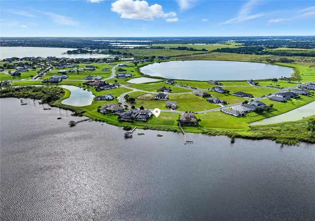 1st image of 535 Adams View Ln, Auburndale, FL 33823 | MLS# L4963019
