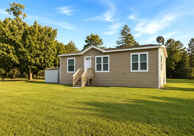 Homes for sale in Paisley, FL | 45861 Raccoon St, Paisley, FL 32767 | MLS# O6419521