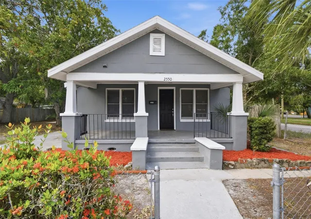 Photo 1 of Single family home for sale at 2550 10th Avenue S, Saint Petersburg, FL 33712 | MLS# O6419524 | Listing updated on 2026-10-20