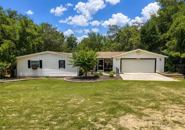 1st image of 16363 Se 5th St, Silver Springs, FL 34488 | MLS# OM727264