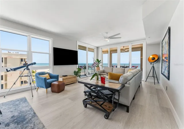 3rd image of 2 15Th Ave #401, Indian Rocks Beach, FL 33785 | MLS# TB8522644