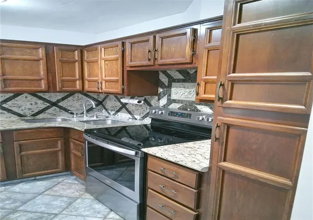 Photo 4 of Condo for sale at 4209 Fogcutter Ct #4209, Tampa, FL 33615 | MLS# TB8522663 | Listing updated on 2026-10-01