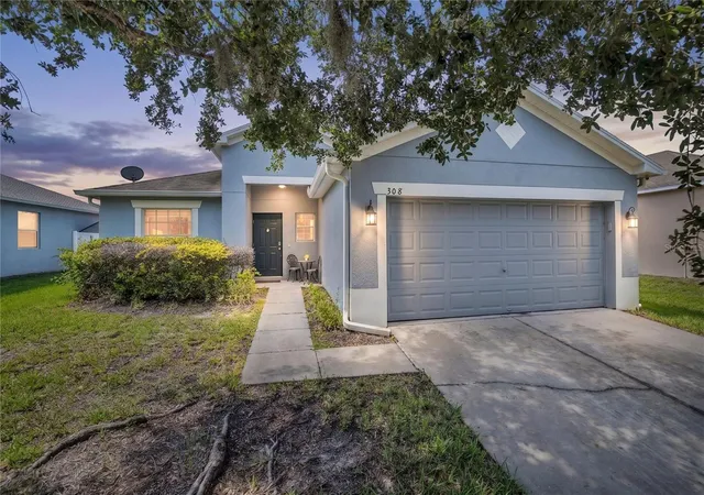 Photo 2 of Single family home for sale at 308 Bella Rosa Cir, Sanford, FL 32771 | MLS# S5152430 | Listing updated on 2026-09-29