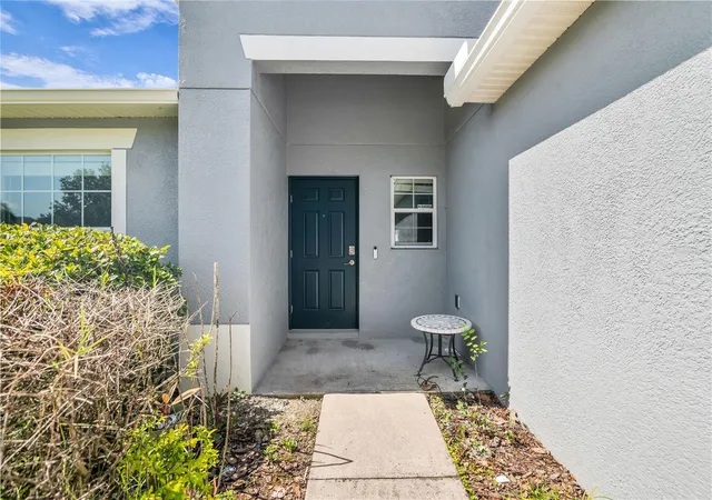 Photo 4 of Single family home for sale at 308 Bella Rosa Cir, Sanford, FL 32771 | MLS# S5152430 | Listing updated on 2026-09-29