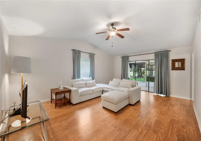 Photo 2 of Single family home for sale at 26 Buck Cir, Haines City, FL 33844 | MLS# L4963025 | Listing updated on 2026-09-04