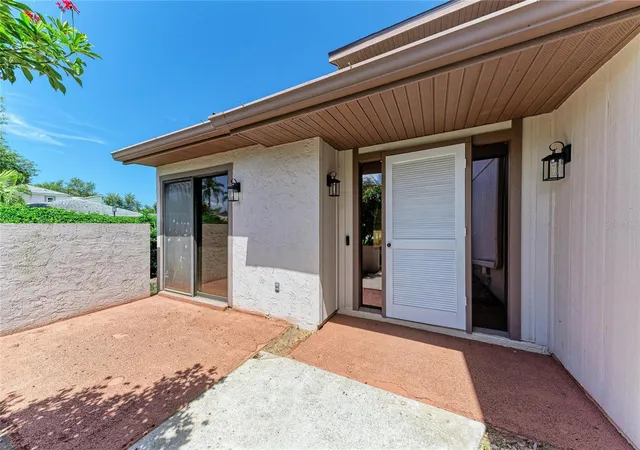 Photo 2 of Condo for sale at 4515 Winston Ln N #47, Sarasota, FL 34235 | MLS# A4697979 | Listing updated on 2026-07-06