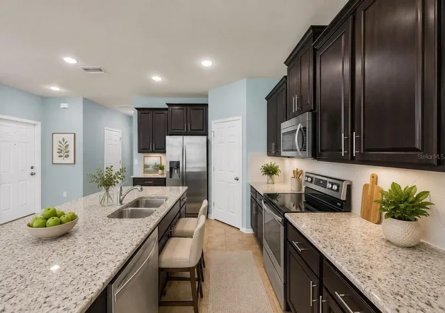 Photo 3 of Townhouse for sale at 4958 White Sanderling Ct, Tampa, FL 33619 | MLS# TB8522699 | Listing updated on 2026-10-05