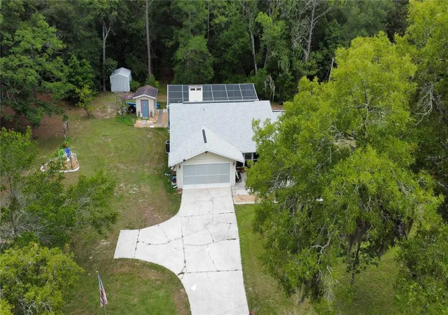Homes for sale in Dunnellon, FL | 8951 Sw 202nd Avenue Rd, Dunnellon, FL 34431 | MLS# TB8522703