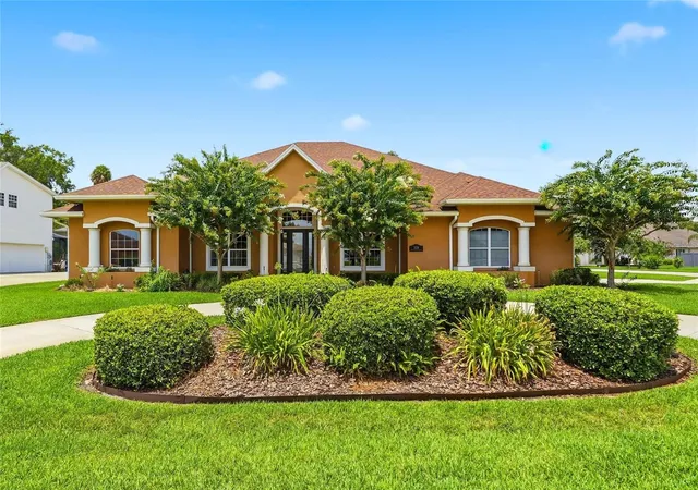 5th image of 328 Hamilton Shores Dr Ne, Winter Haven, FL 33881 | MLS# L4963026