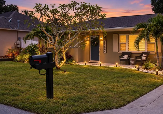 Single family home for sale at 10541 86th Avenue, SEMINOLE, FL 33772 | MLS# TB8522709