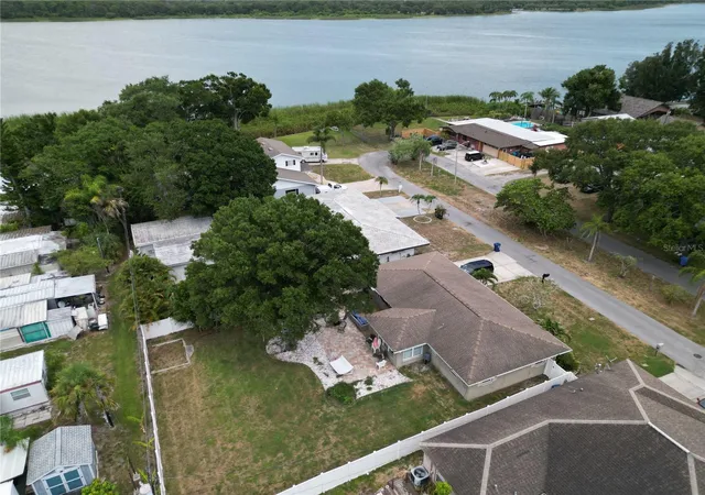 Photo 2 of Single family home for sale at 10541 86th Avenue, Seminole, FL 33772 | MLS# TB8522709 | Listing updated on 2026-08-21