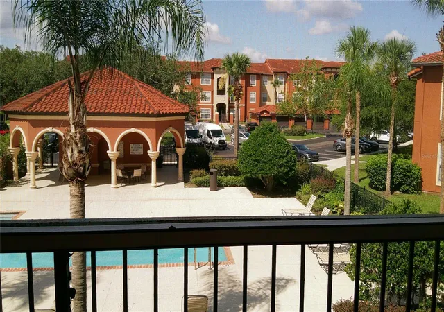 5th image of 5518 Metrowest Blvd #207, Orlando, FL 32811 | MLS# S5152437