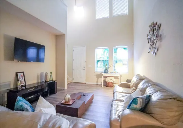 Photo 4 of Townhouse for sale at 2925 Aqua Virgo Loop #25, Orlando, FL 32837 | MLS# R4911503 | Listing updated on 2026-07-14