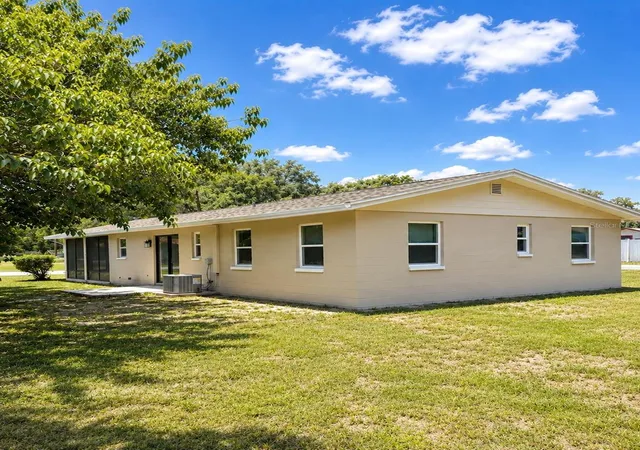 17th image of 1090 E Bay St, Bartow, FL 33830 | MLS# R4911504