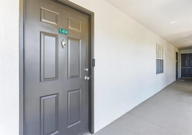 2nd image of 14013 Fairway Island Dr #434, Orlando, FL 32837 | MLS# O6419598