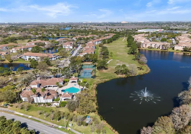 5th image of 14013 Fairway Island Dr #434, Orlando, FL 32837 | MLS# O6419598