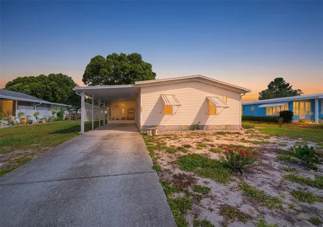 Homes for sale in Brooksville, FL | 15439 Brookridge Blvd, Brooksville, FL 34613 | MLS# W7887025