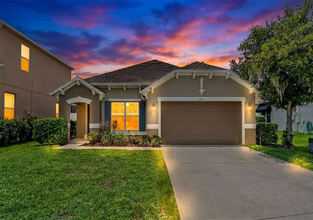 Homes for sale in Mulberry, FL | 3005 Park Ridge Ave, Mulberry, FL 33860 | MLS# L4963033